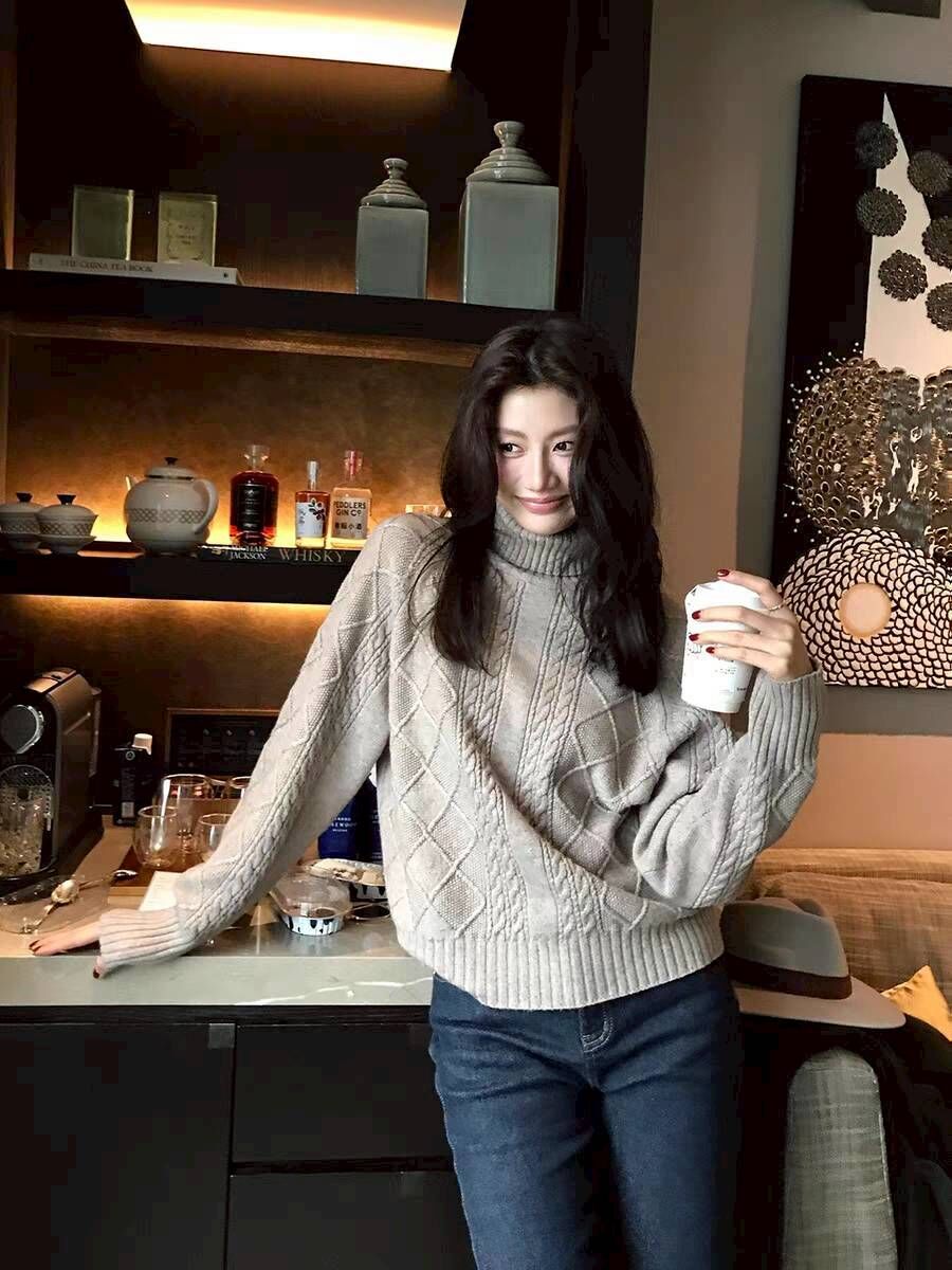 慵懶女子高領麻花針織上衣毛衣-S-L / 2色 (Elegant & Love)