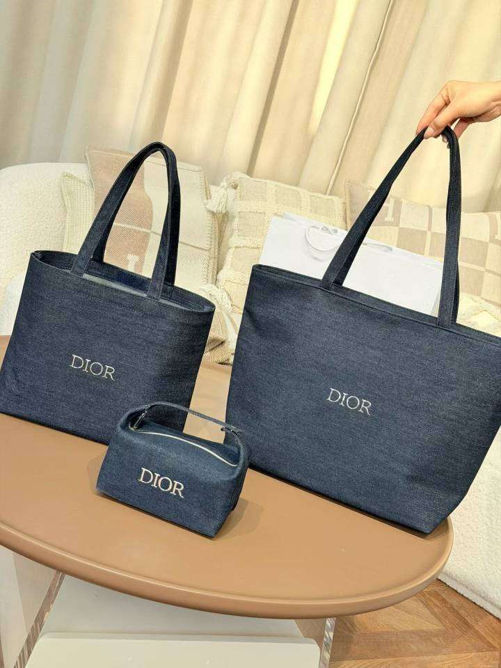 Dior 新款贈品牛仔Tote Bag 系列