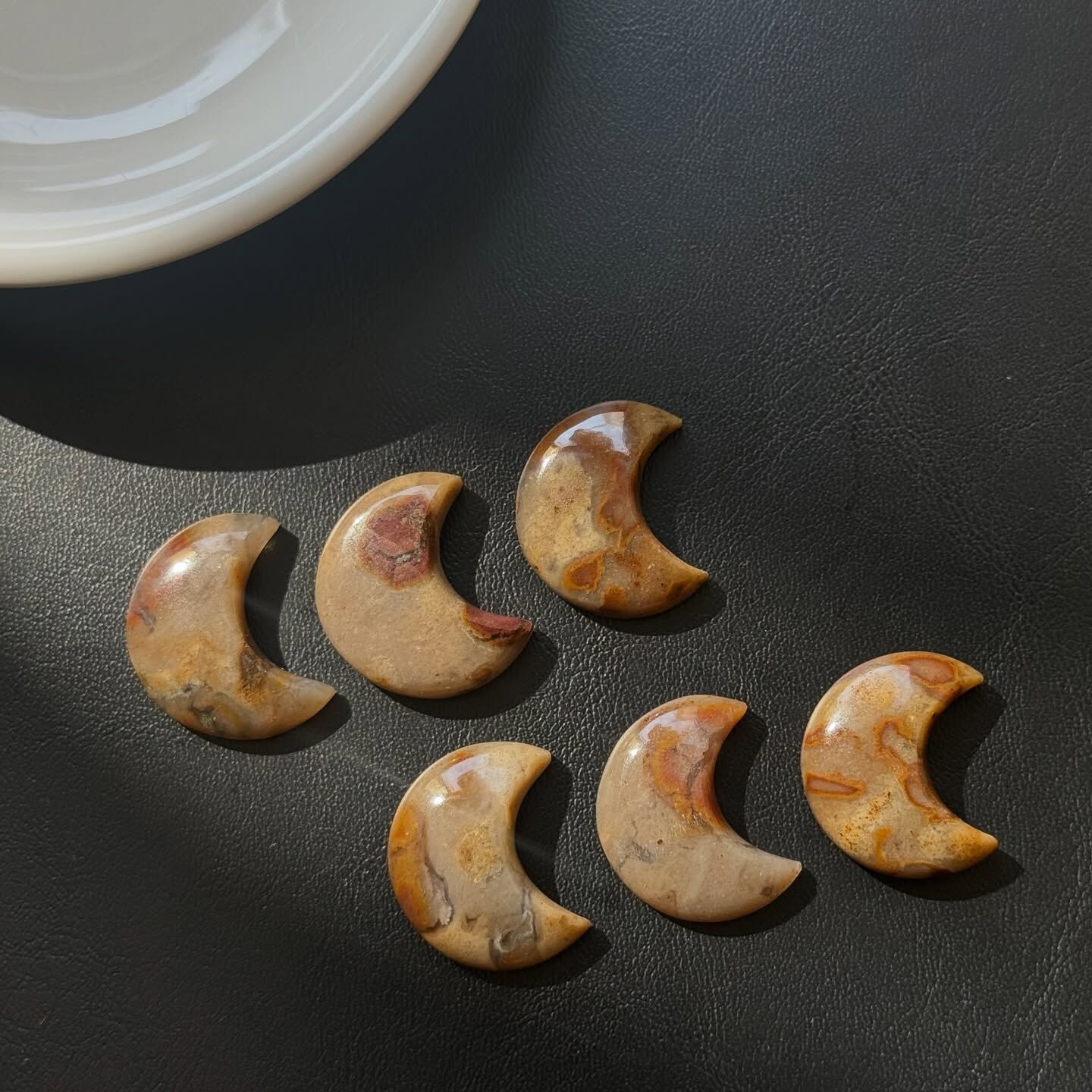 [原石] 花生碧玉 月亮