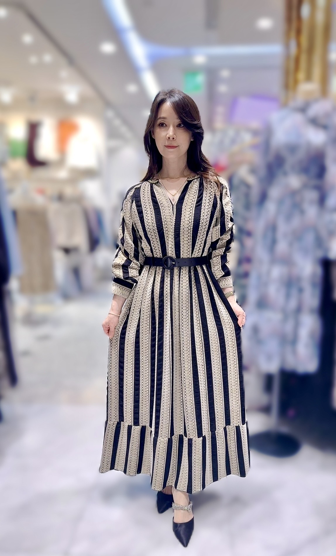 AD08 胸44 腰26-41 長52.5 $999 (一口價)