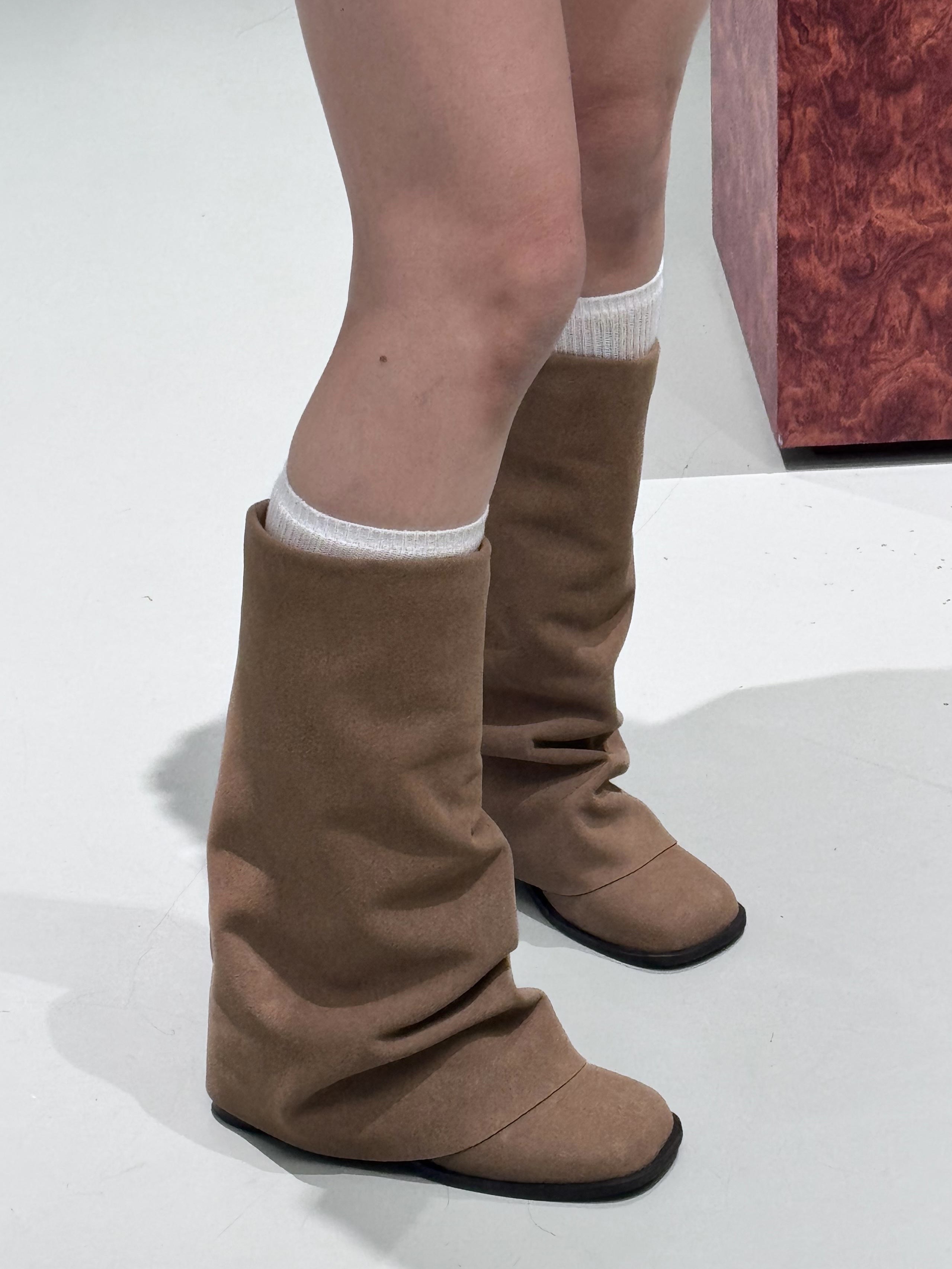 (訂購)麂皮時尚方頭BOOT AC0103(啡)