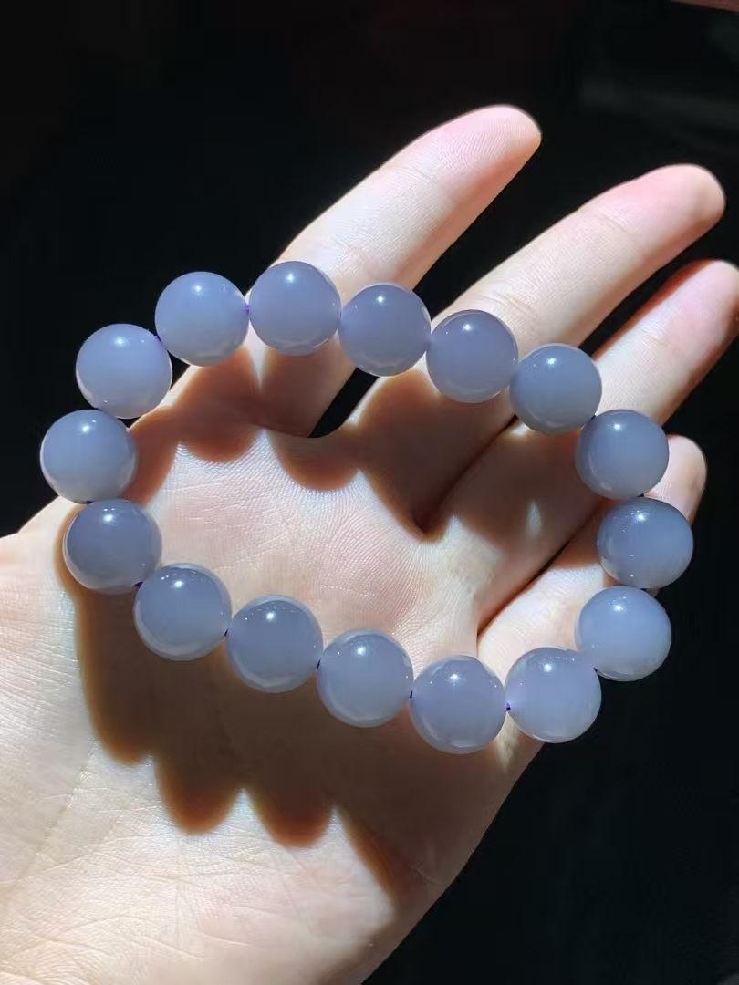 1226718 和田玉冰紫手串