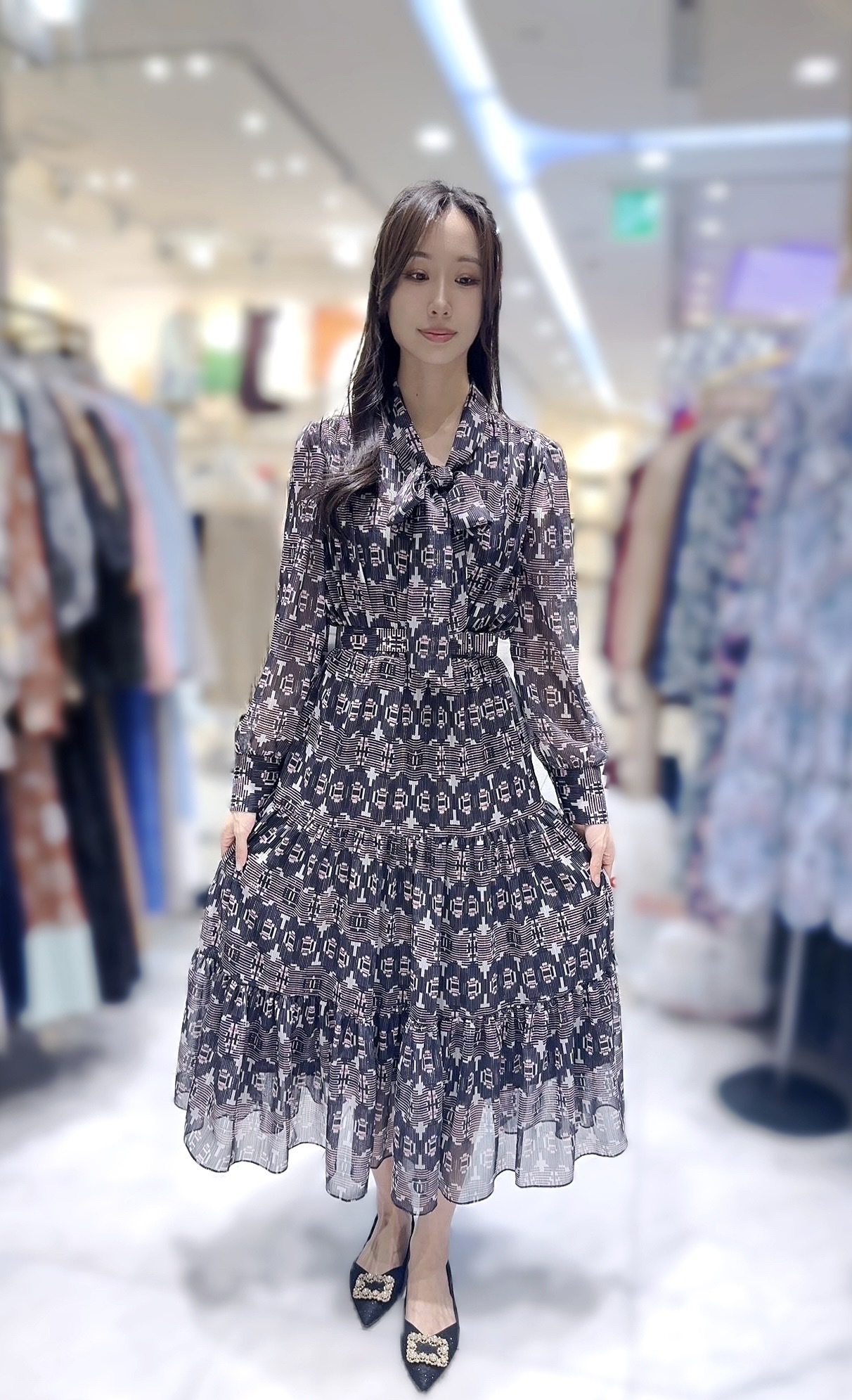 AD11 胸50 腰25-44 長48 $939 (一口價)