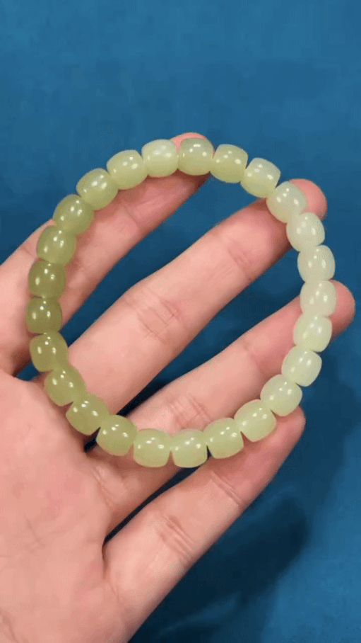 122624 和田玉青海料黃口直切手鏈