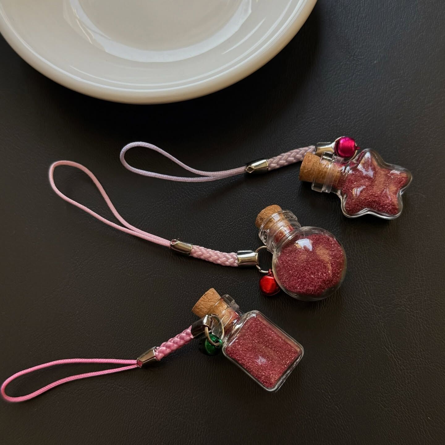 [原石] 避邪硃砂粉 許願瓶吊飾