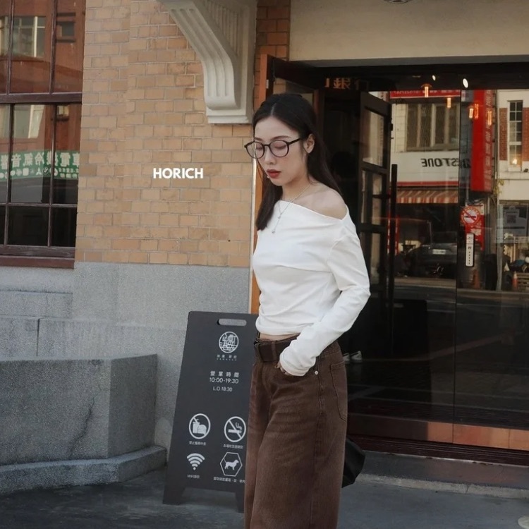 𝗝𝗮𝗻.𝟬𝟴/3021-一字領長袖(4色) 白色