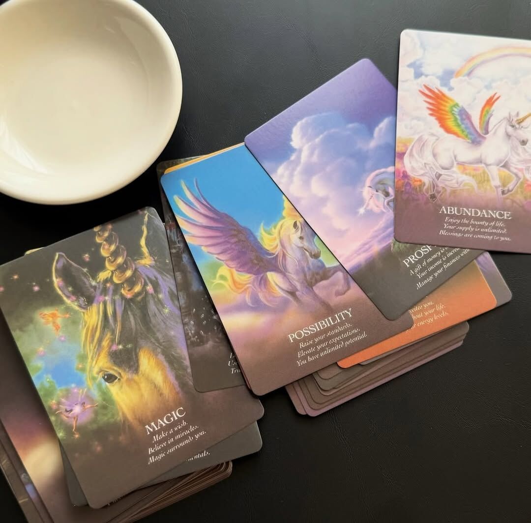 [原石] 獨角獸神諭卡 Oracle of the Unicorns 英文版