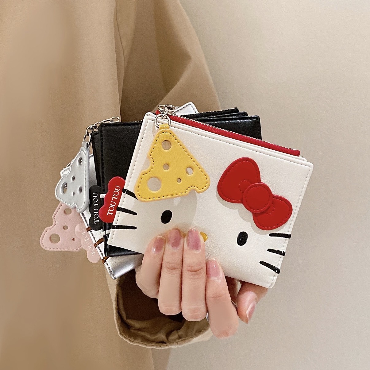 限時免運🎀 HELLO KITTY 正版授權 卡包 零錢包 三色 禮盒組