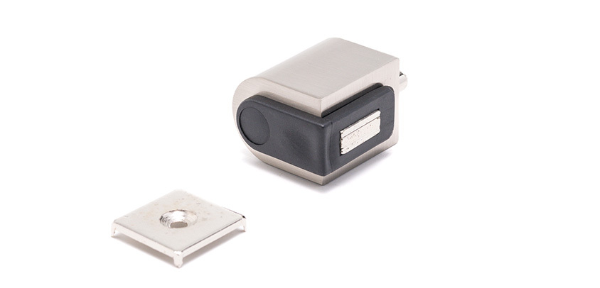 CNT dd-015 磁石門頂