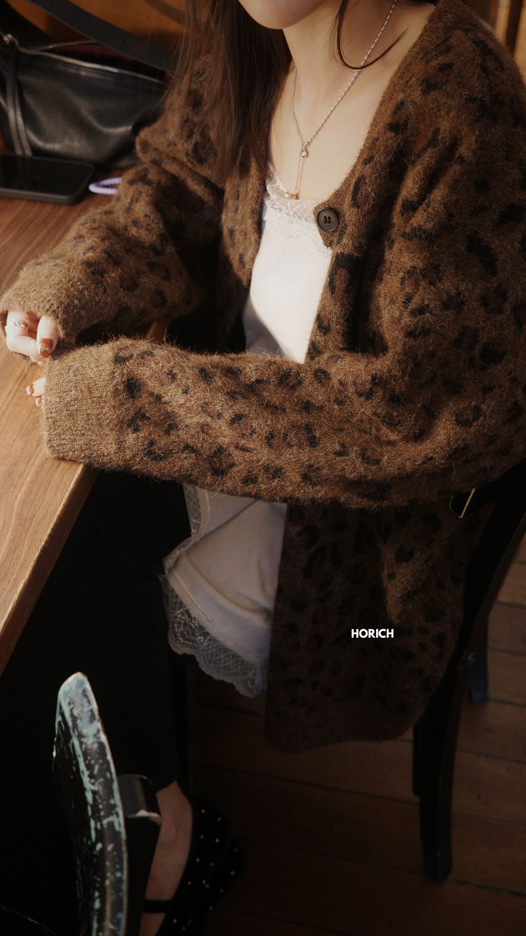 𝗝𝗮𝗻.𝟬𝟴/2594-深咖豹紋針織外套