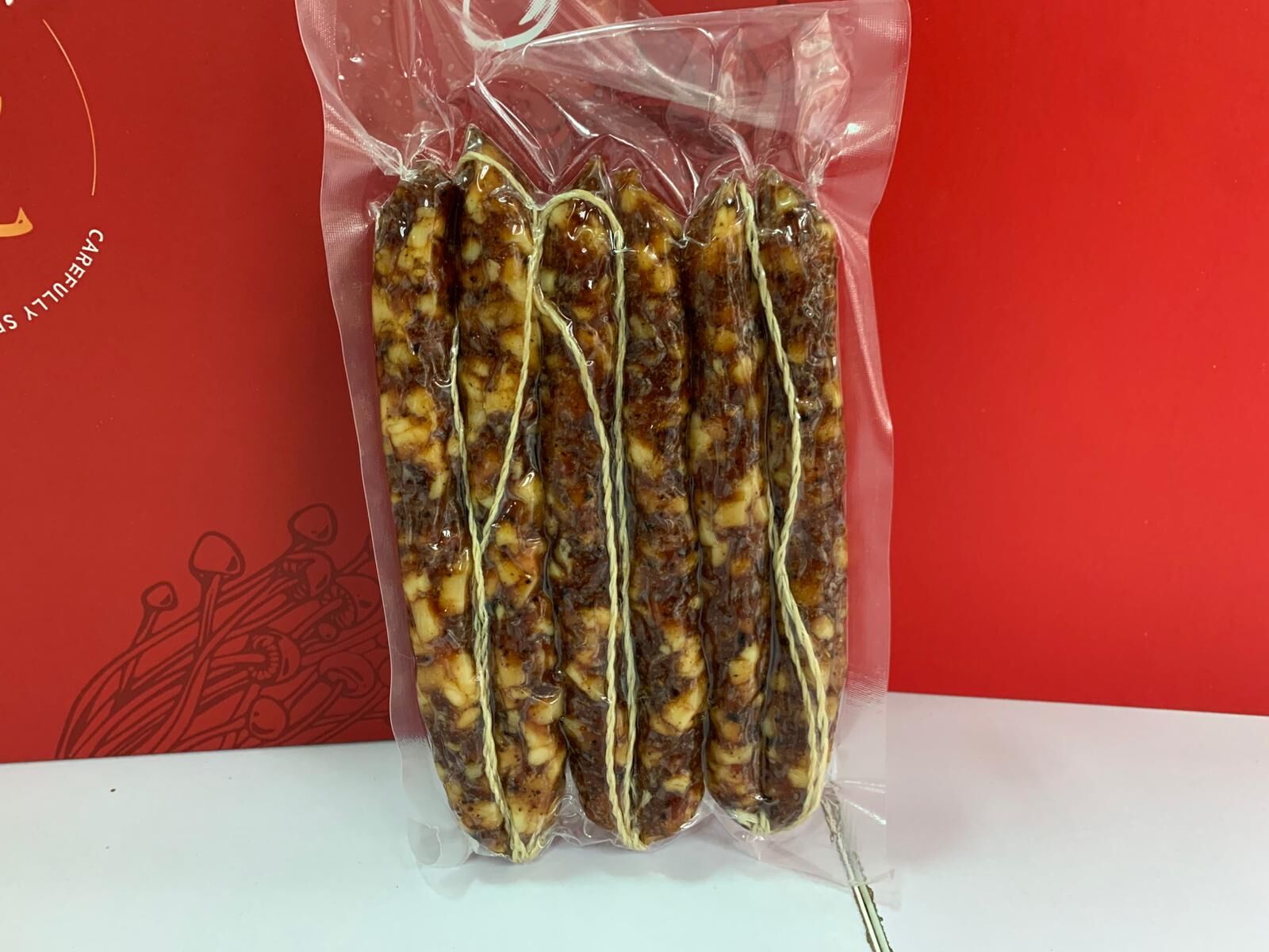 MN02 30年香港臘味老字號 -頂級15年陳皮臘腸  (足300克100%香港製造)