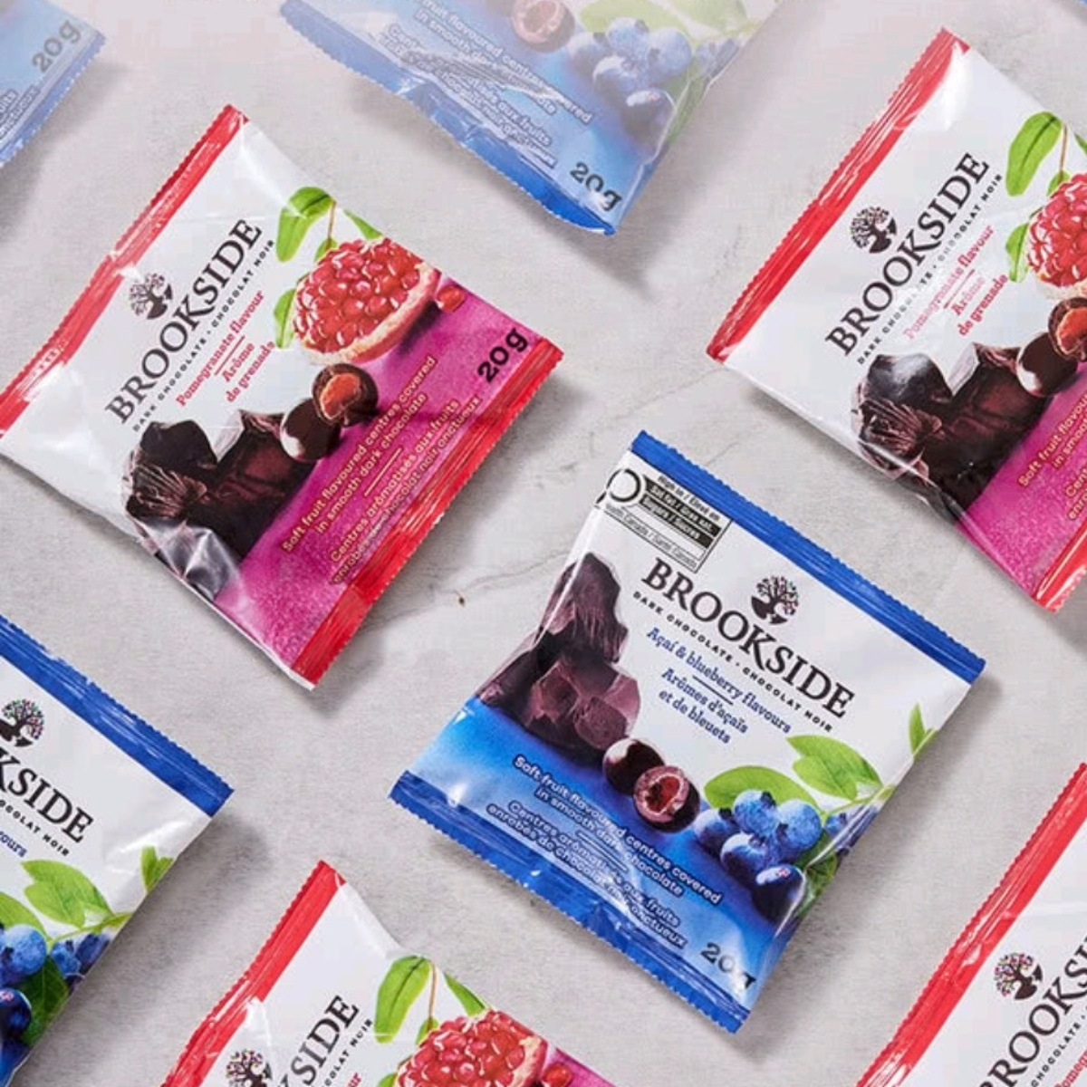 加拿大- Brookside 藍莓 & 石榴味果心黑朱古力, 800g (40小包)