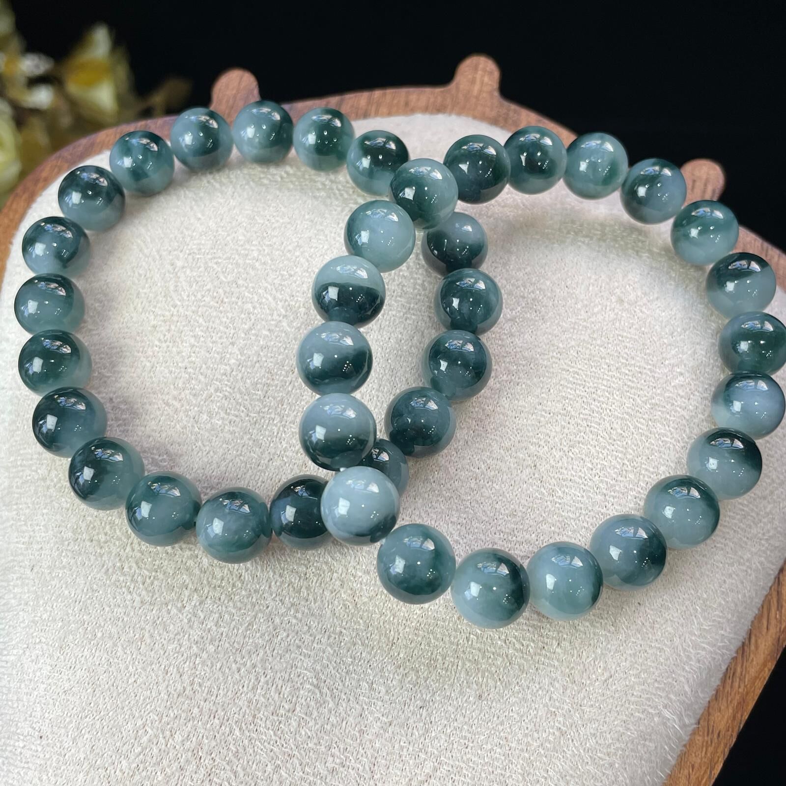 【直播】LL010462 買少見少翡翠飄花手串9mm+ (BR203)