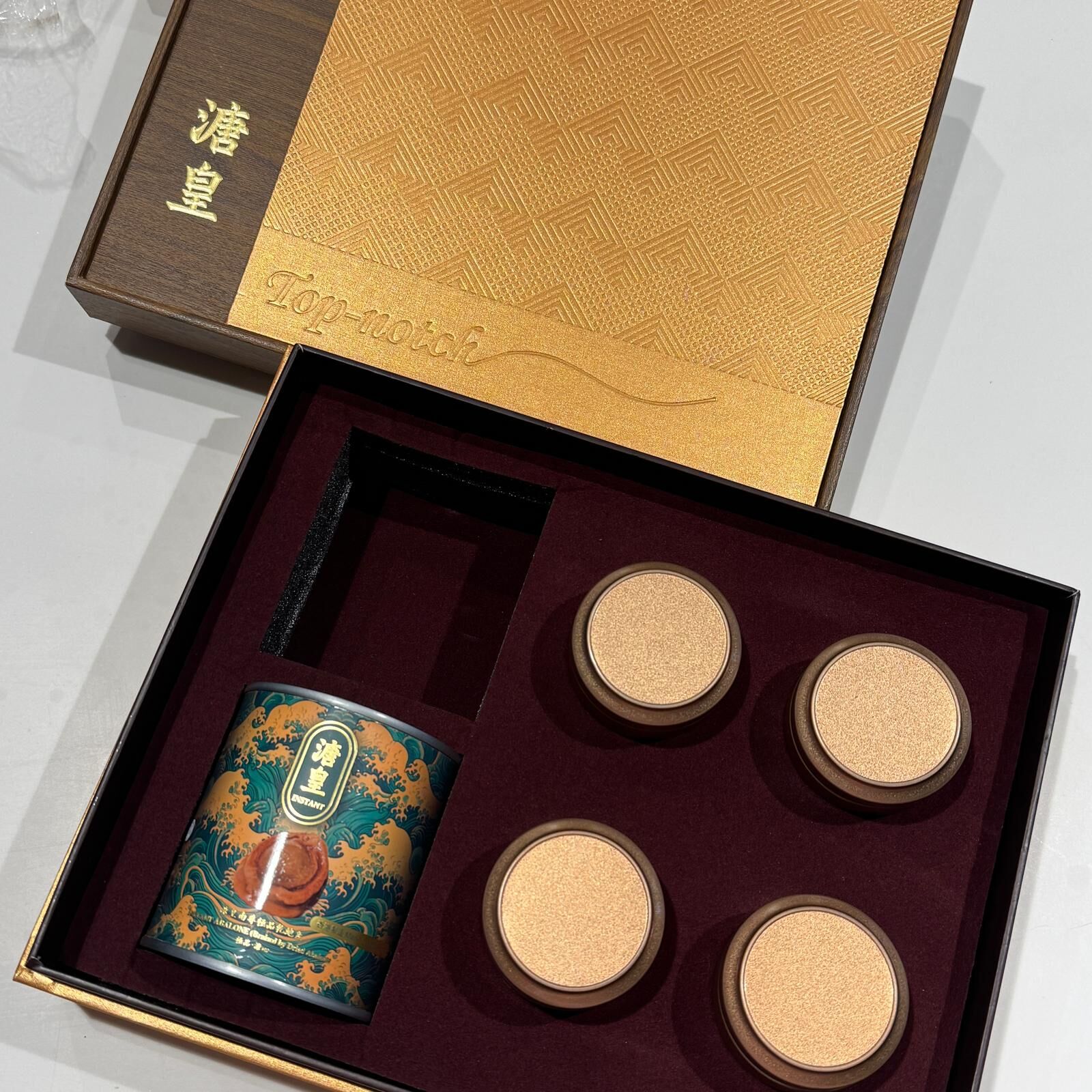A10 溏皇極品鮑魚+柑芝茶禮盒