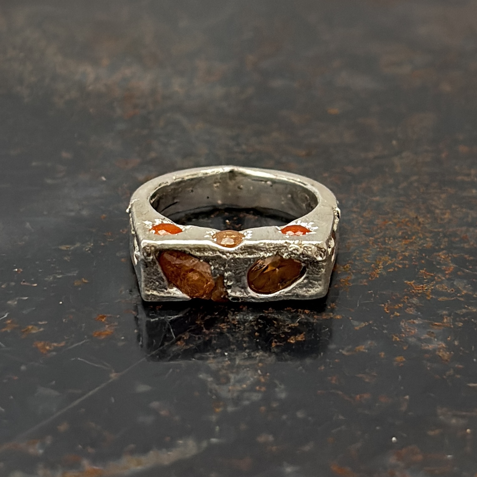 MISZHAN ĴO Axis 65 R1