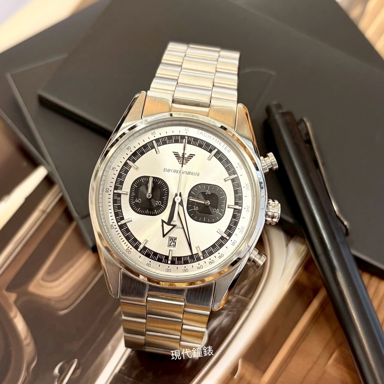 【EMPORIO ARMANI 亞曼尼】熊貓黑銀兩眼計時男錶AR11636  42mm 現代鐘錶