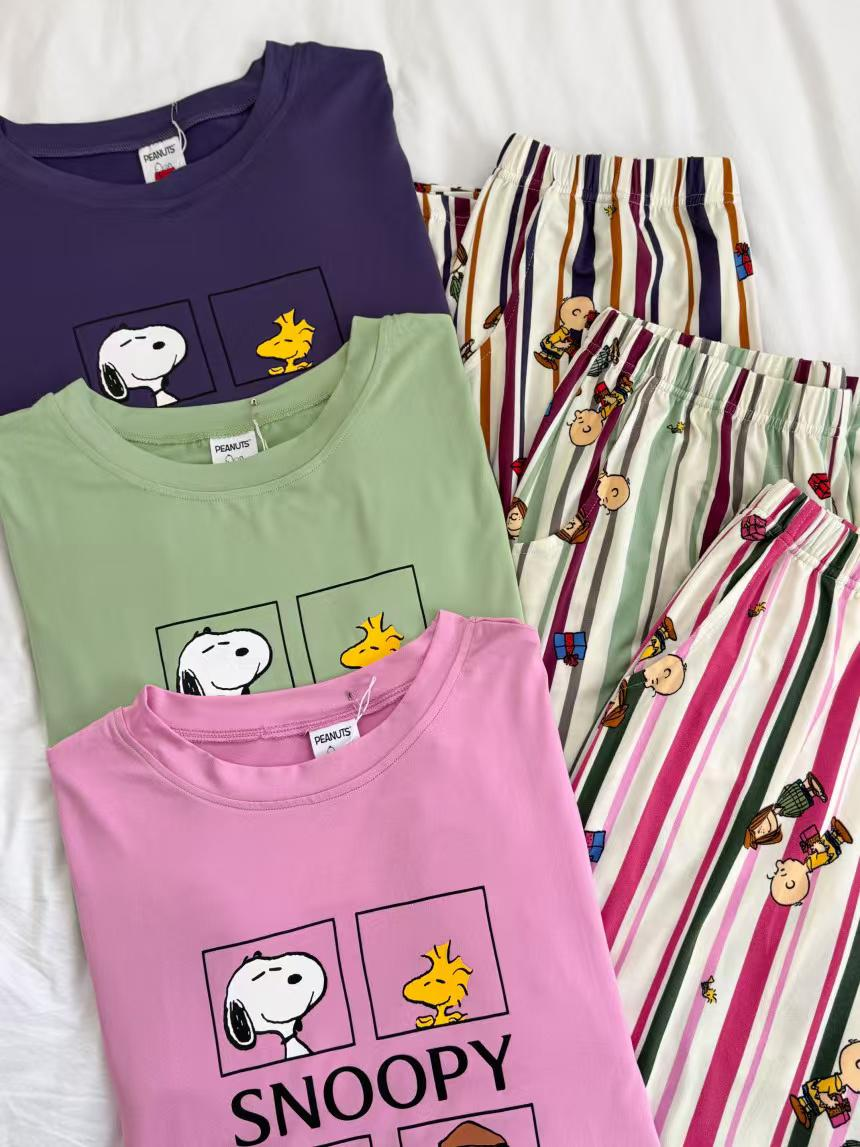 Snoopy圓領睡衣(深藍色)