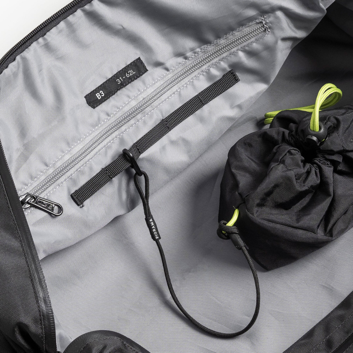 B3 v3 三段式伸縮後背包