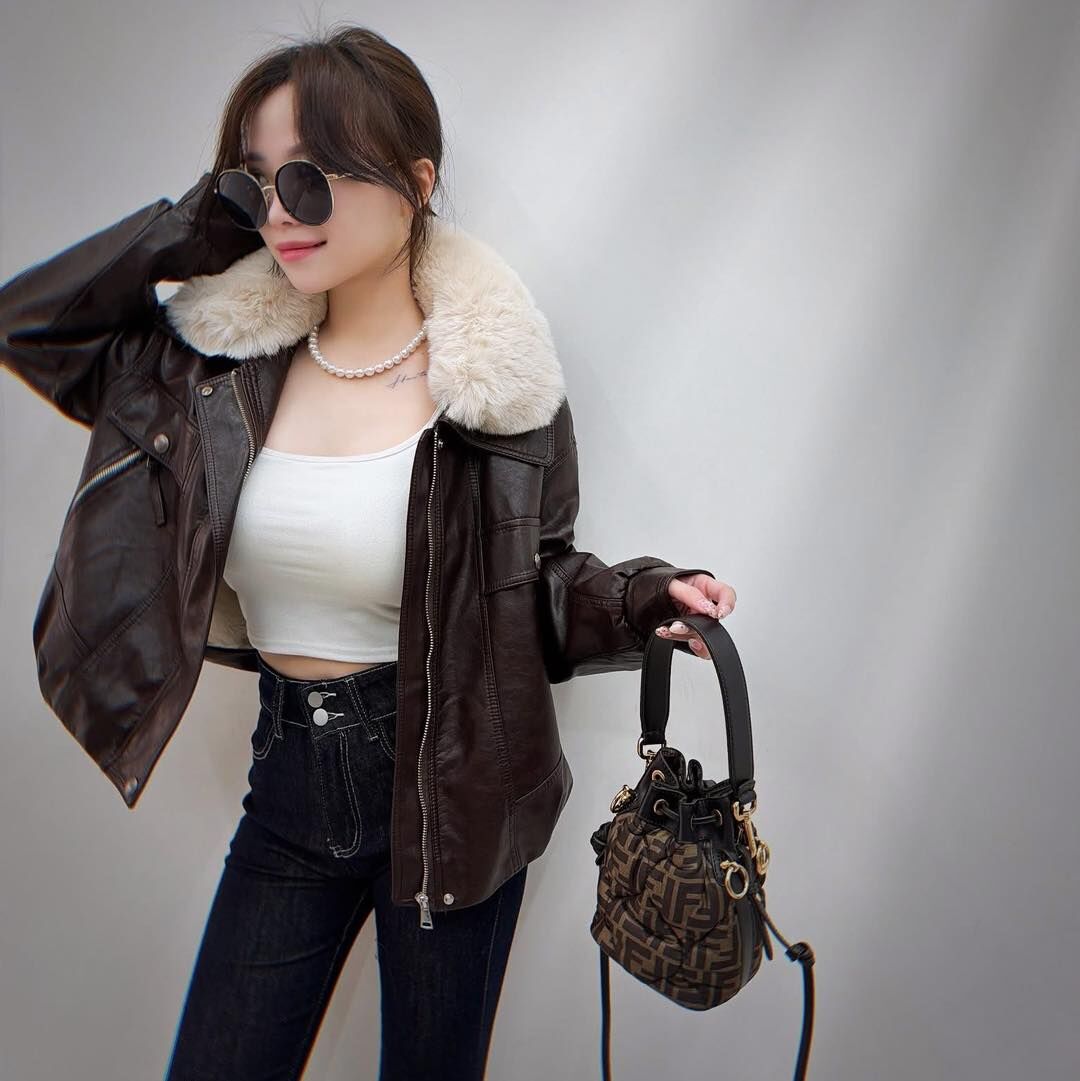 【質感超好的保暖內絨毛毛領皮外套】（現貨）