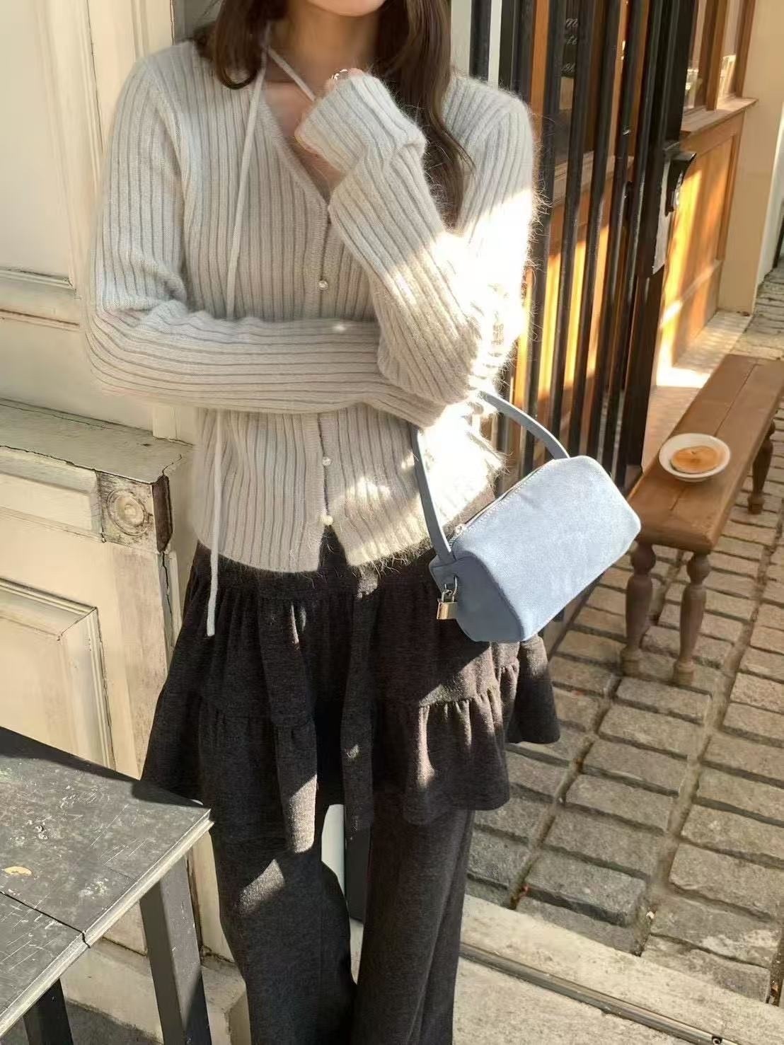 9292 純欲珍珠排釦掛脖飄繩開衫