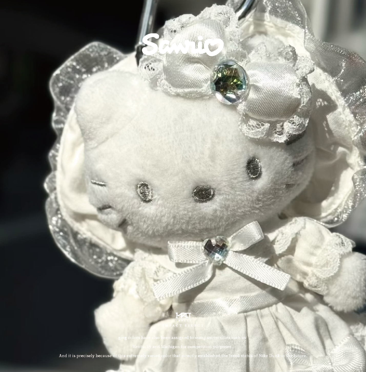 Sanrio 三麗鷗 Hello Kitty 蘿莉塔 長腿KITTY 冬日限定 全白 吊飾