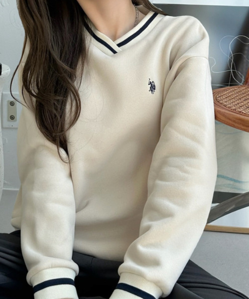 日本🇯🇵連線 U.S. POLO ASSN. x Ada. 刺繡撞色雙線V領運動衫 套頭衫 運動衫 V領 長袖 刺繡 3色(任買兩件7-11免運)/預購