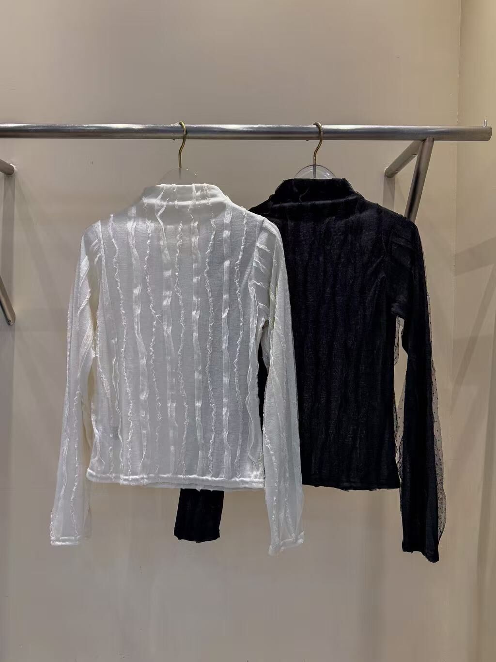 MT08  胸 34-52 長 21$539 (一口價)