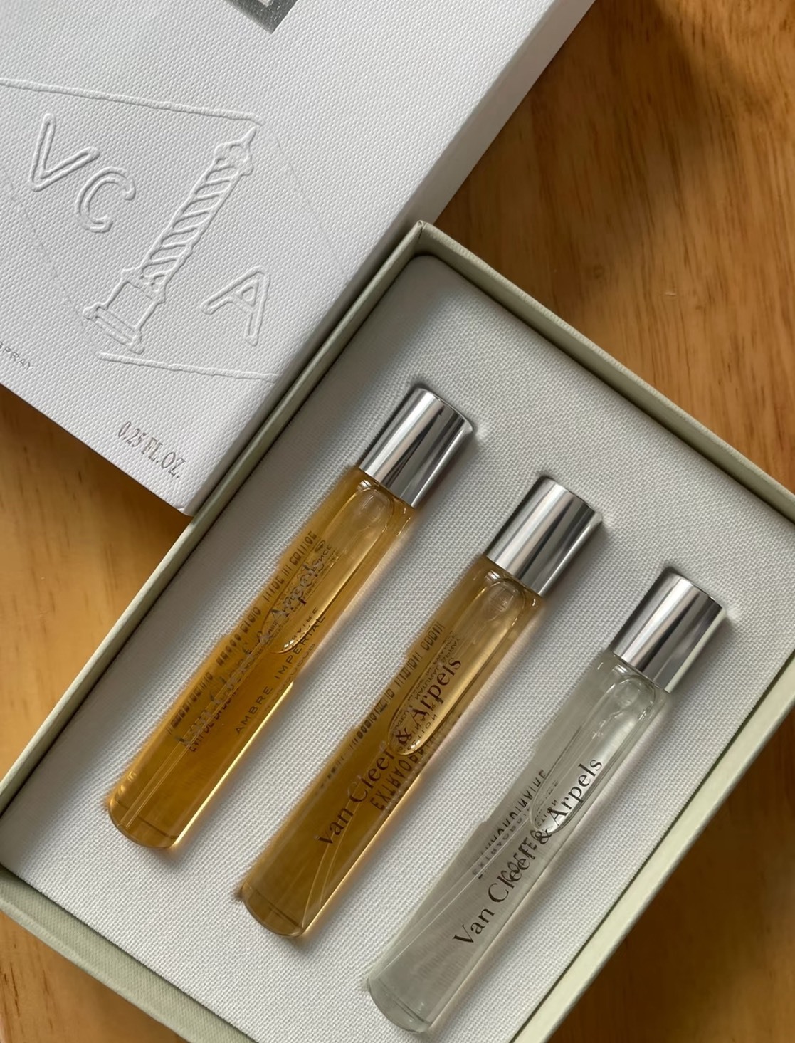 Van Cleef & Arpels 梵克雅寶  珍藏淡香精禮盒 7.5mlx3入