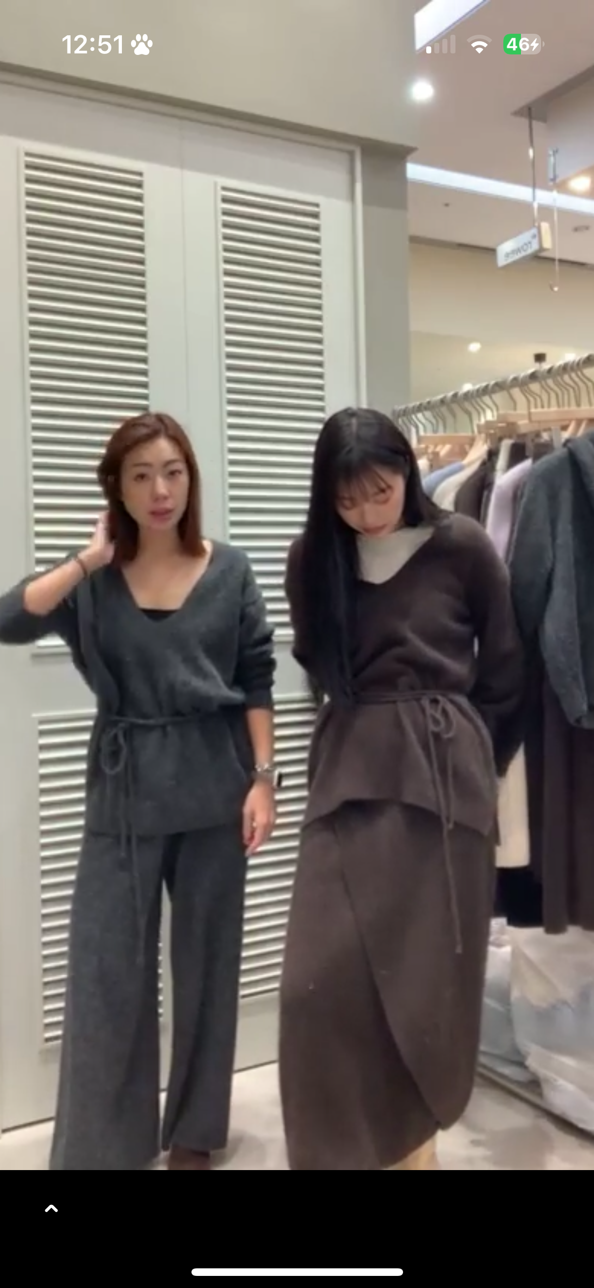 附腰帶羊毛上衣