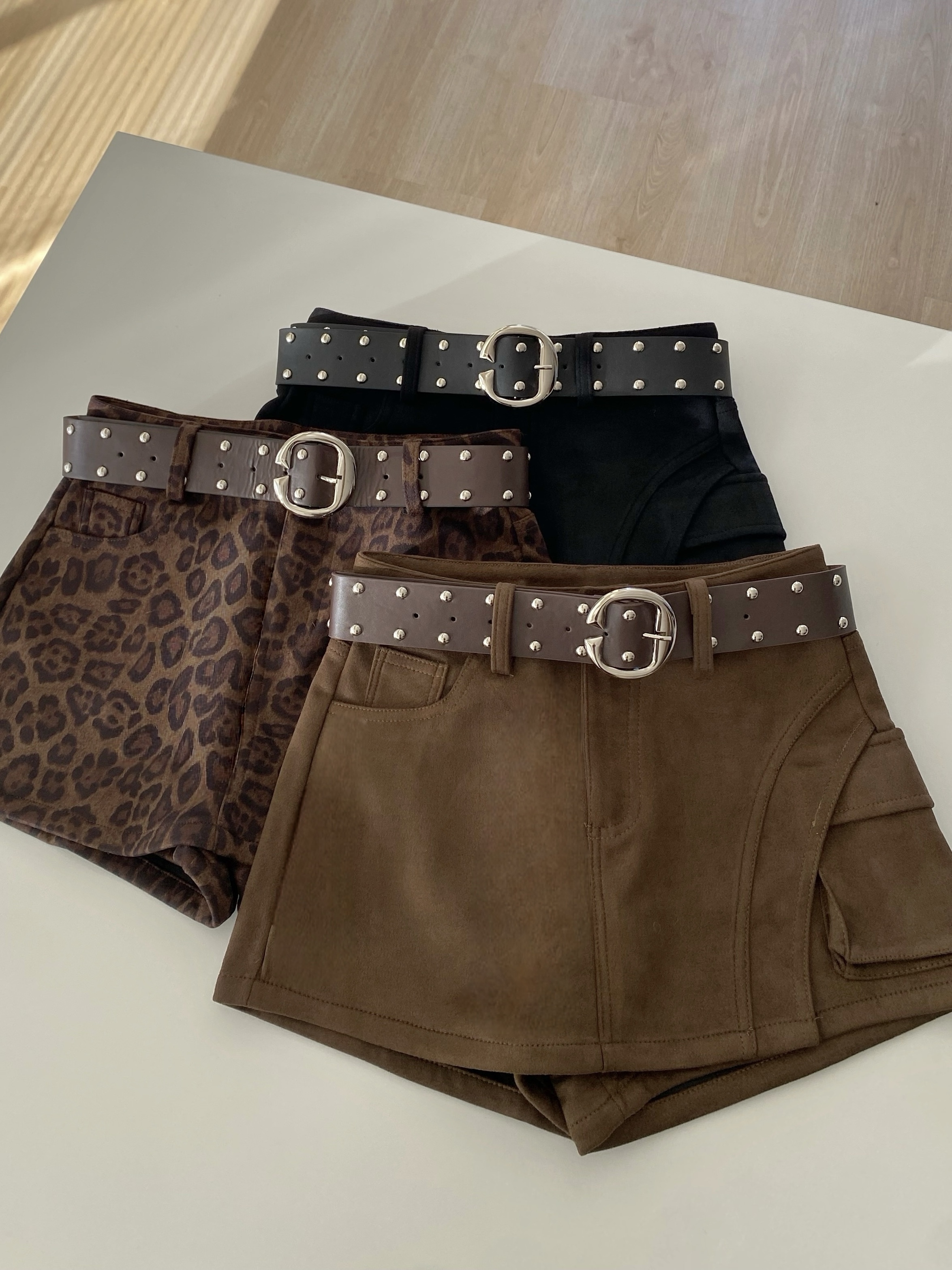 甜酷麂皮工裝皮帶褲裙