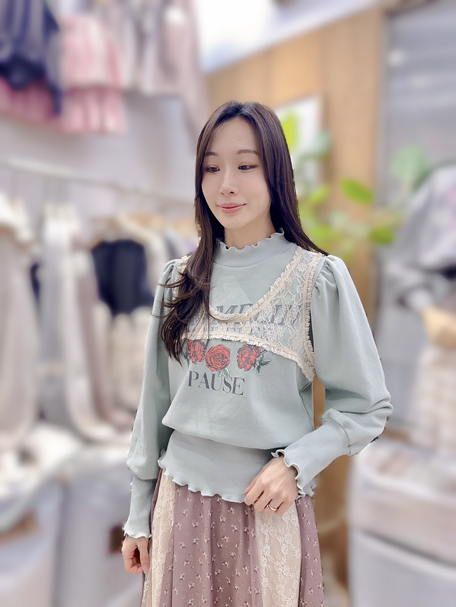 MC40 胸42 長23 $489 (一口價)