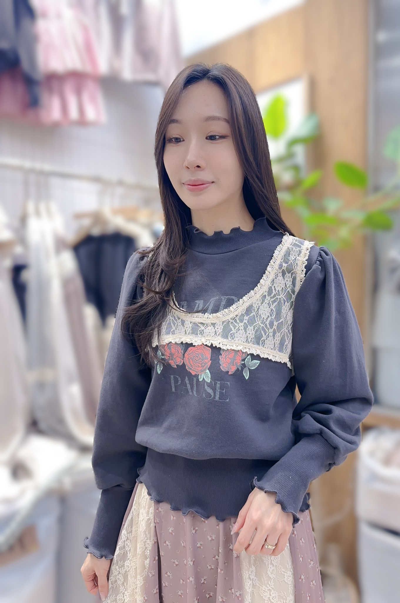 MC40 胸42 長23 $489 (一口價)