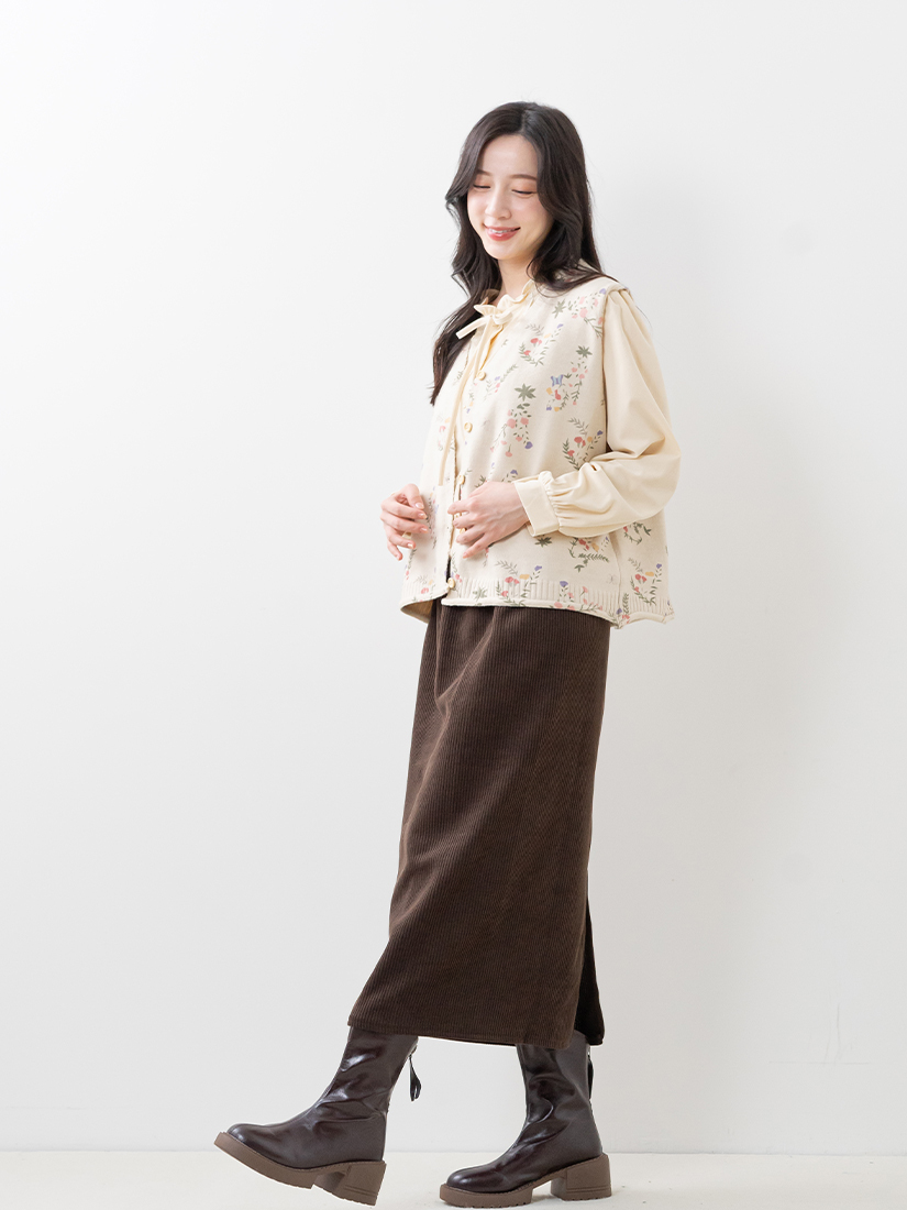 日系針織背心蕾絲條絨上衣直筒裙組合