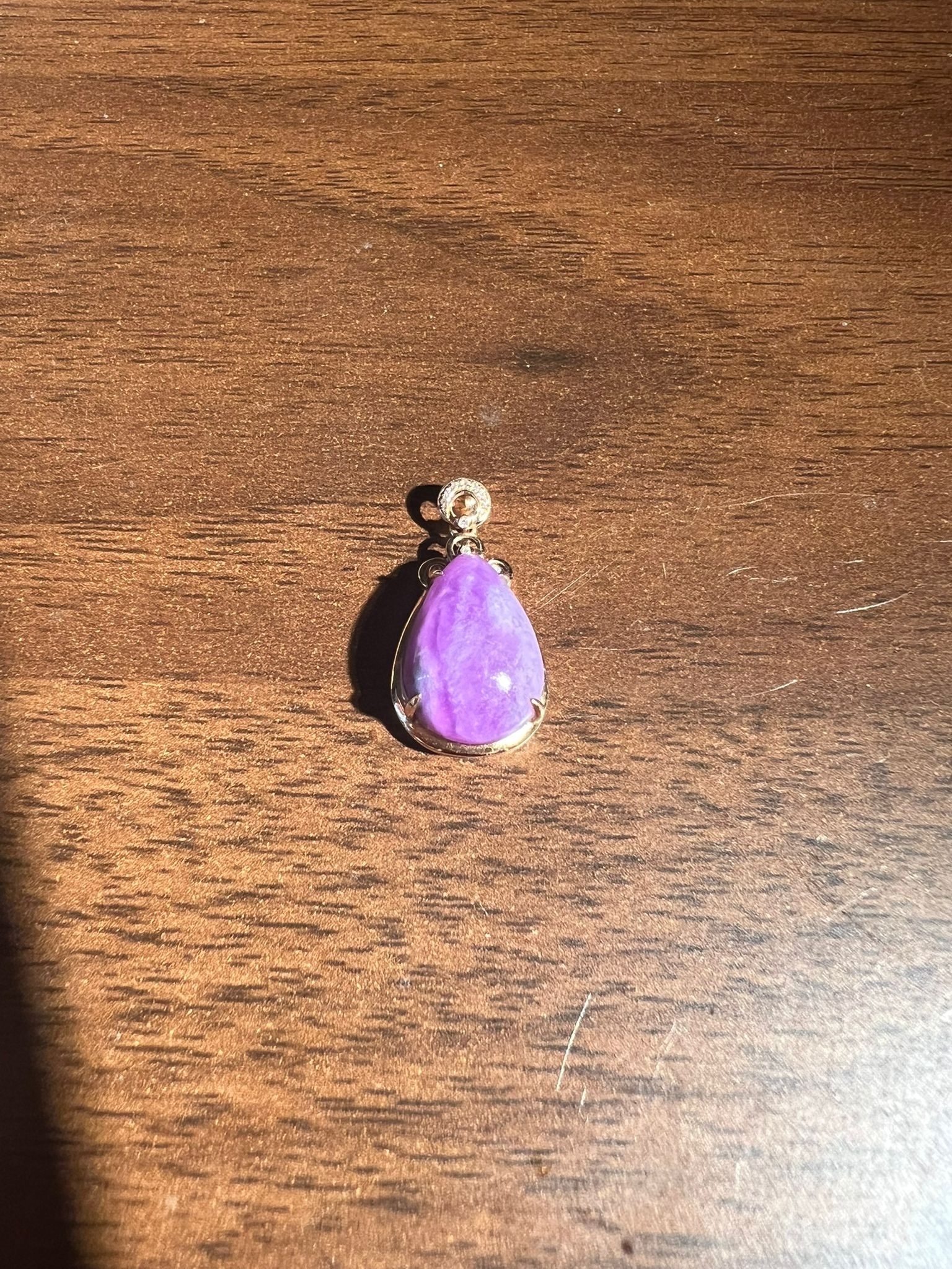 【直播】LL010790 舒俱來18k金吊墜