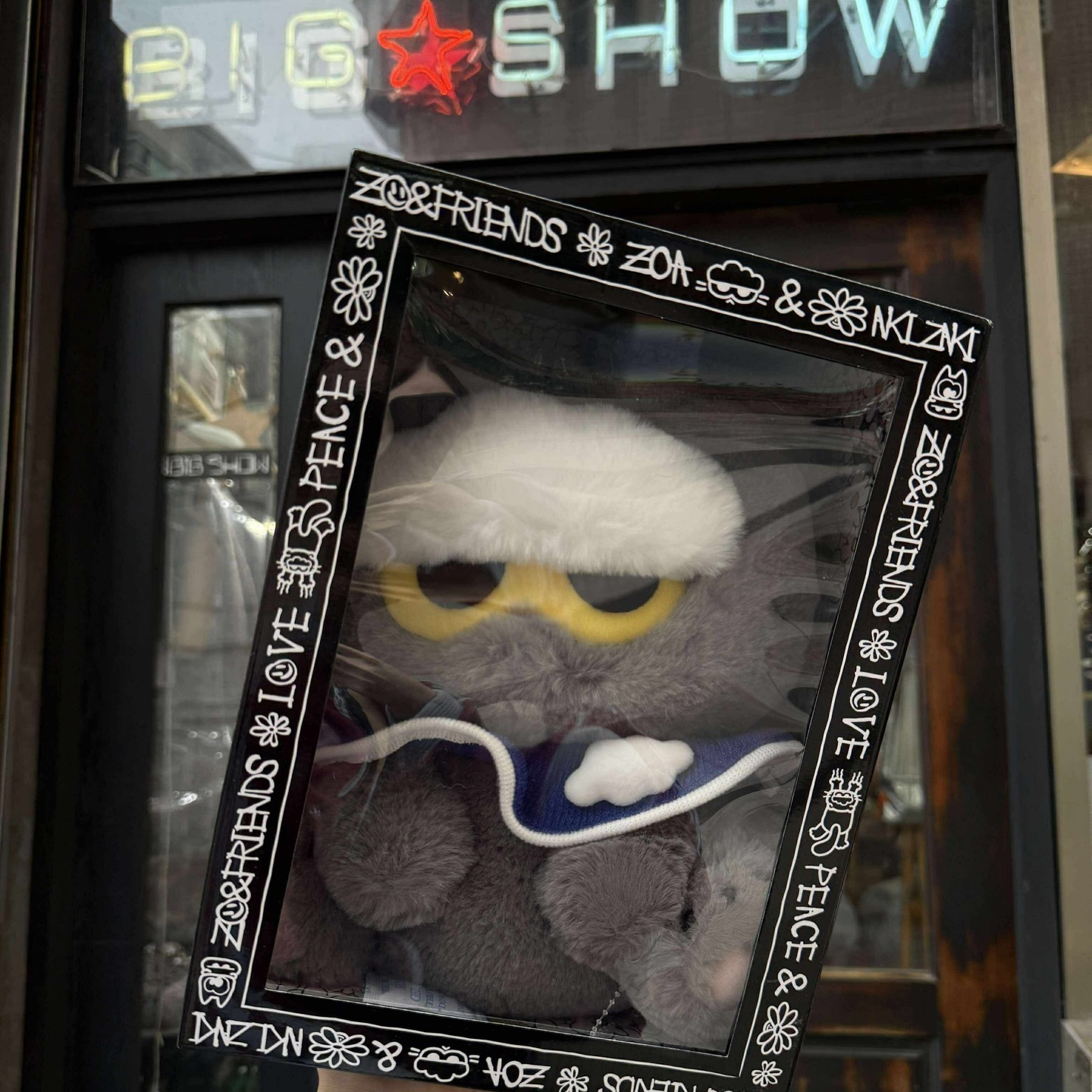 Peaceminusone x LINE FRIENDS 權志龍 ZO FRIENDS ZOA  中型貓咪