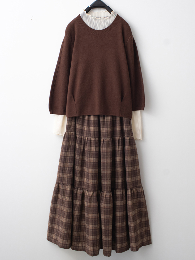 蓬袖針織上衣木耳邊條紋內搭格紋法蘭絨蛋糕長裙組合