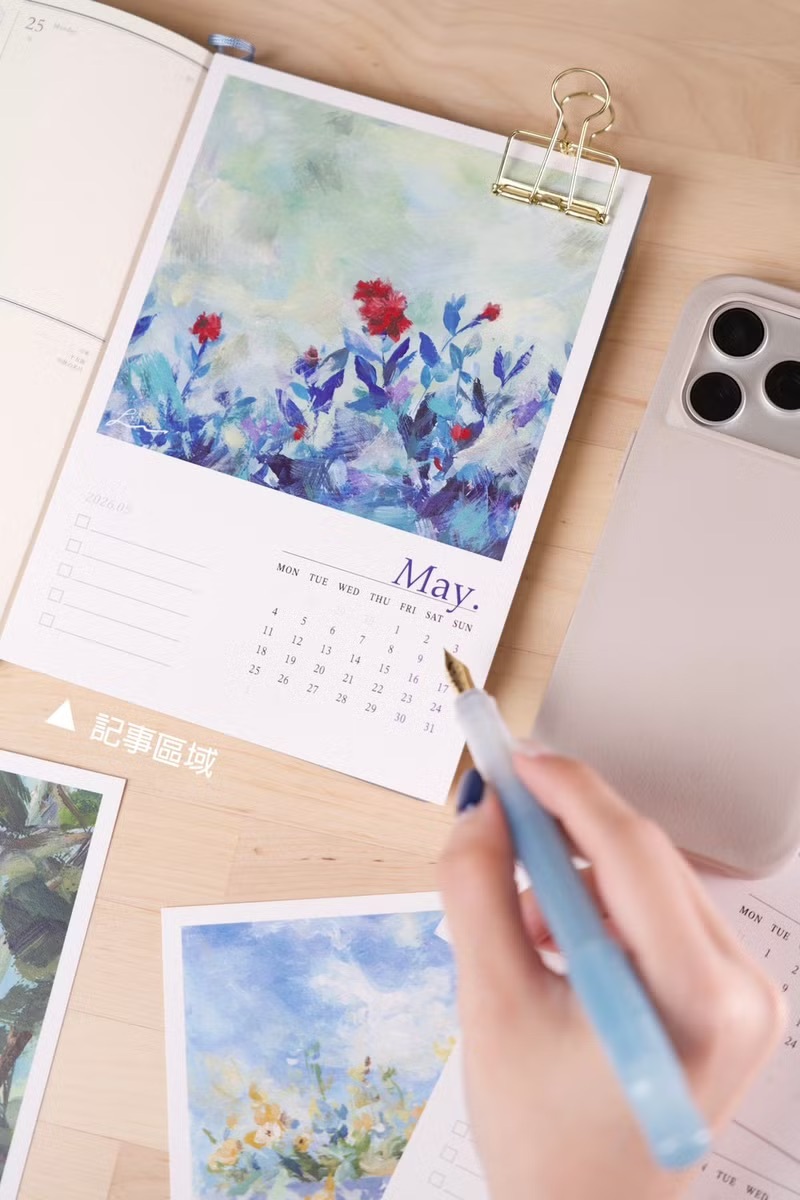 【LianLian】柔光序曲 2026桌曆/年曆/月曆 手繪油畫風 附木座 可書寫