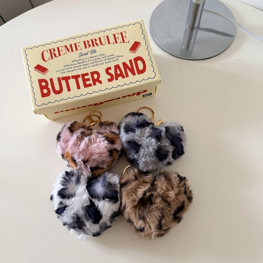 Me.gusta｜Spotty Puff 豹紋毛毛球吊飾