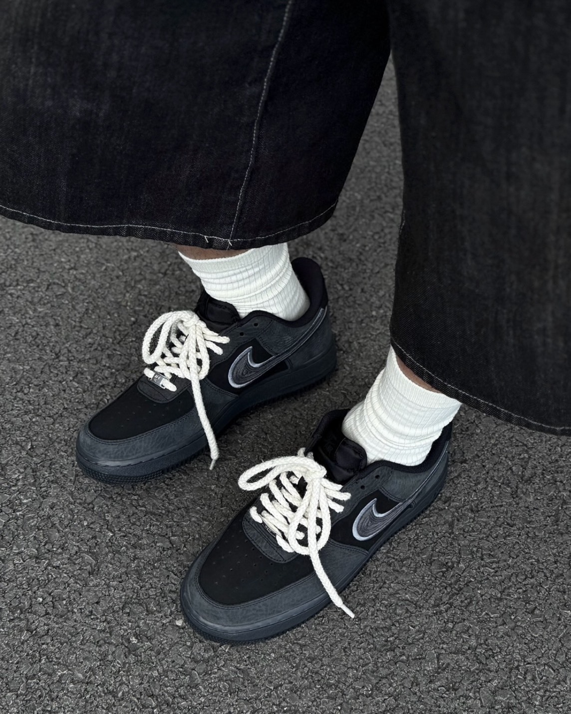 <國外限定>NIKE AIR FORCE 1 皮革拼接 刺繡 黑瑪瑙