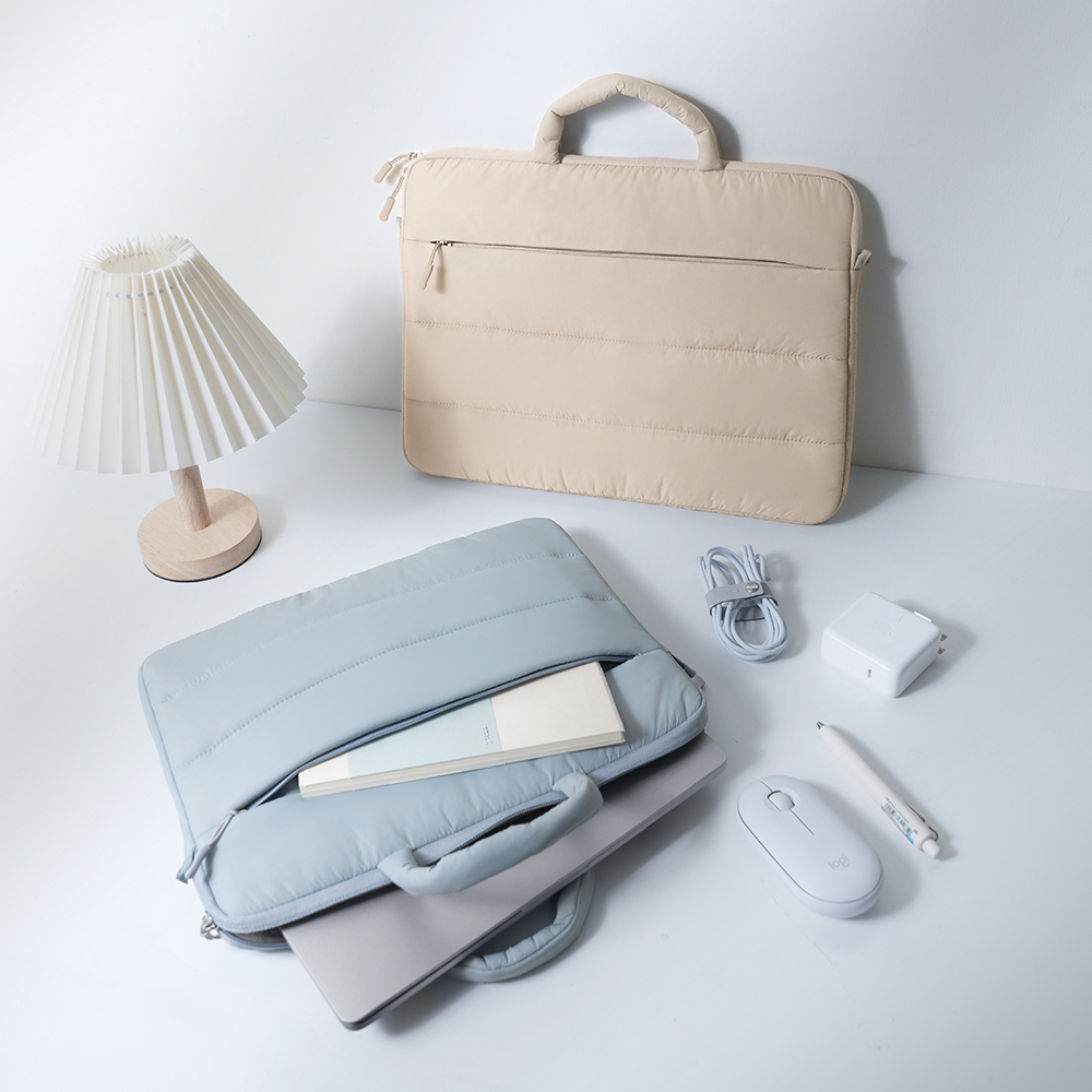 雲朵行動辦公組-Cats & Dogs 魯斯佛 (筆電包+筆電平板支架）贈三合一鼠墊 【正版授權】