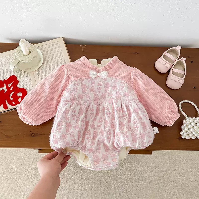 [陸製]過年服｜粉色花卉包屁衣