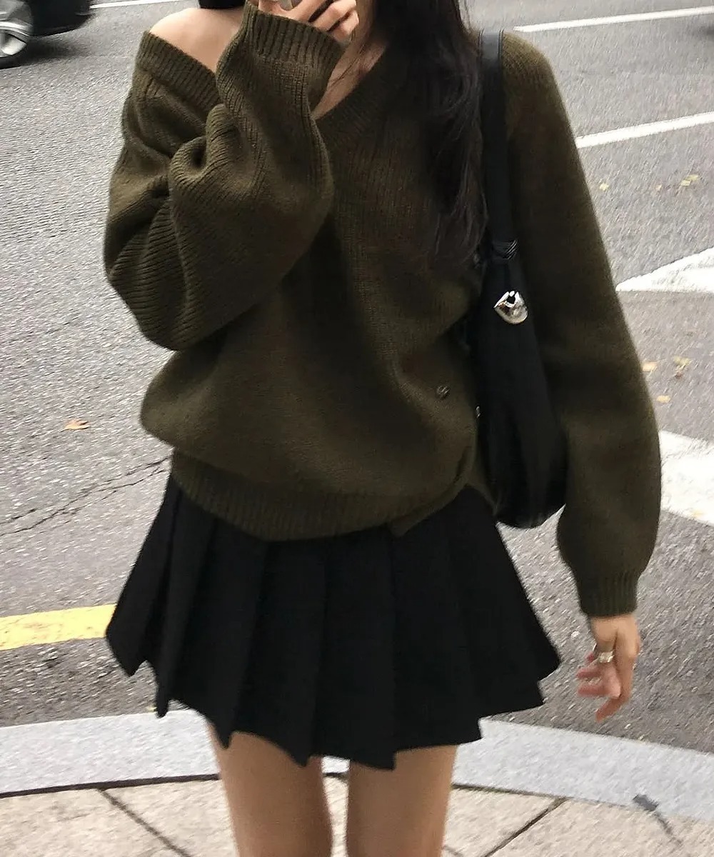 General Idea Layered V-neck Knitwear Pullover