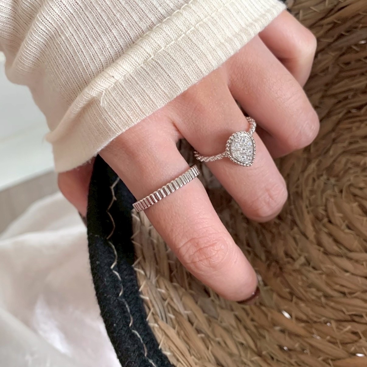 18k Bo’serpent Boheme”水滴鑽珠邊高奢定製戒指