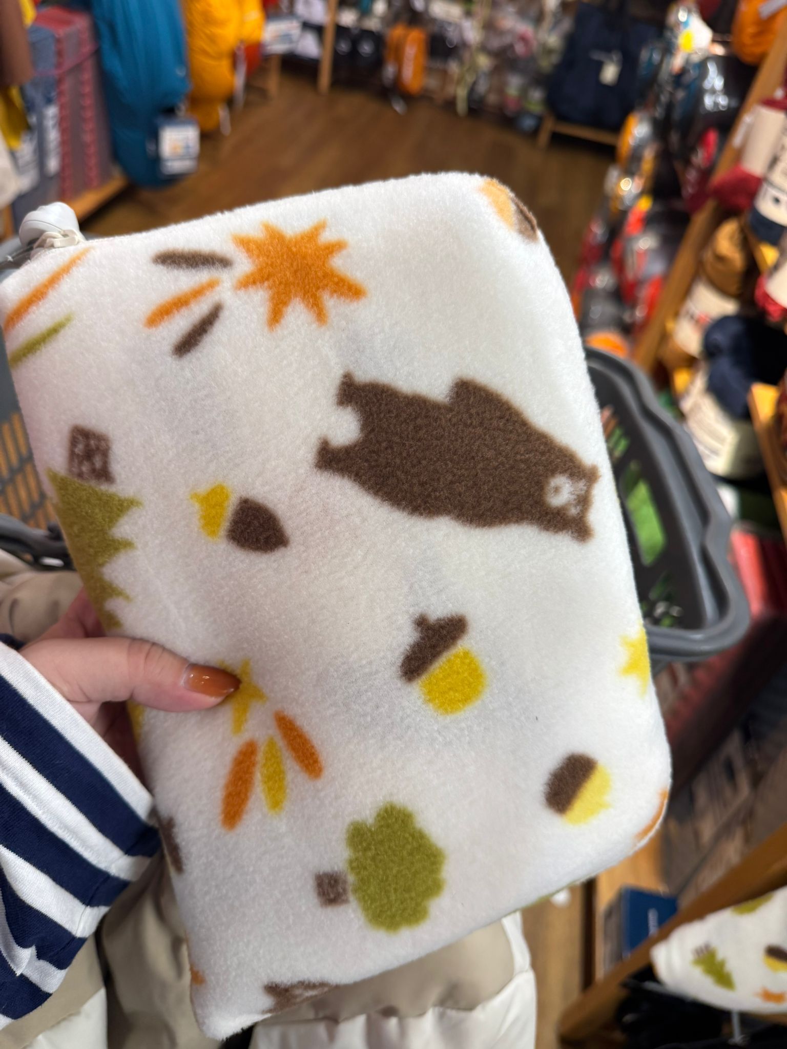 260108 Montbell 輕量可收納保溫暖氈