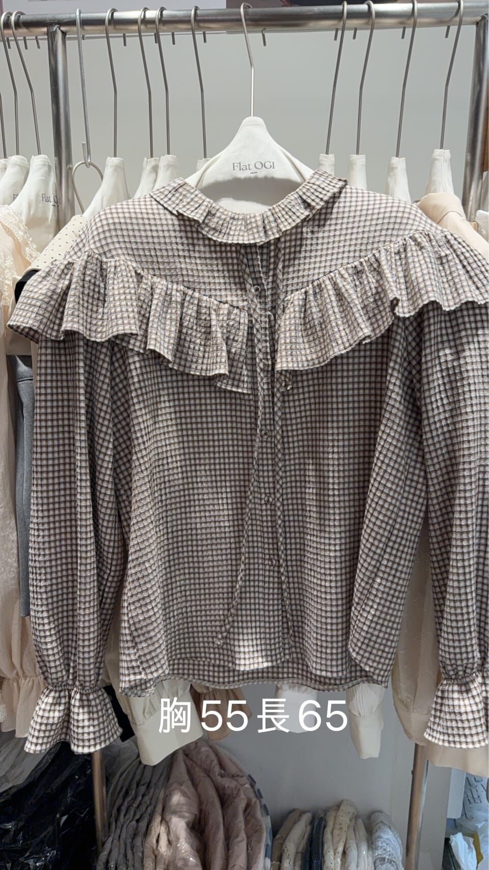 OG5459 格紋荷葉邊綁繩上衣