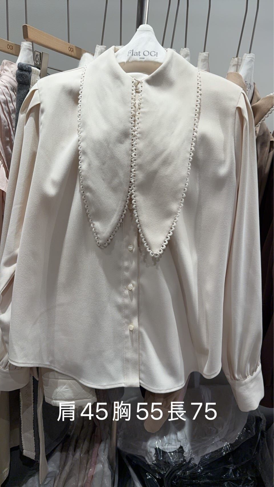 OG5416 花邊領巾恤衫