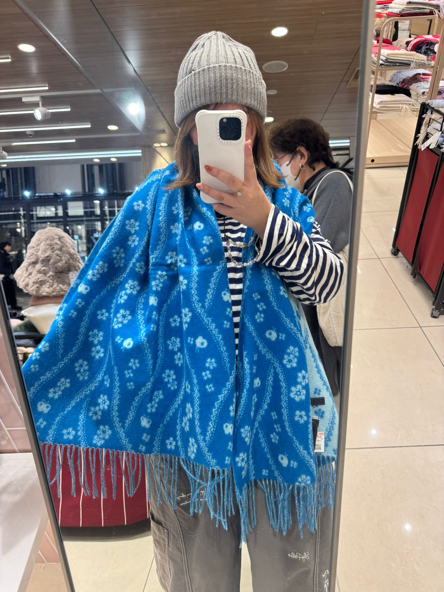 260107 Anna Sui 藍色花花圍巾(大Size) (現貨)