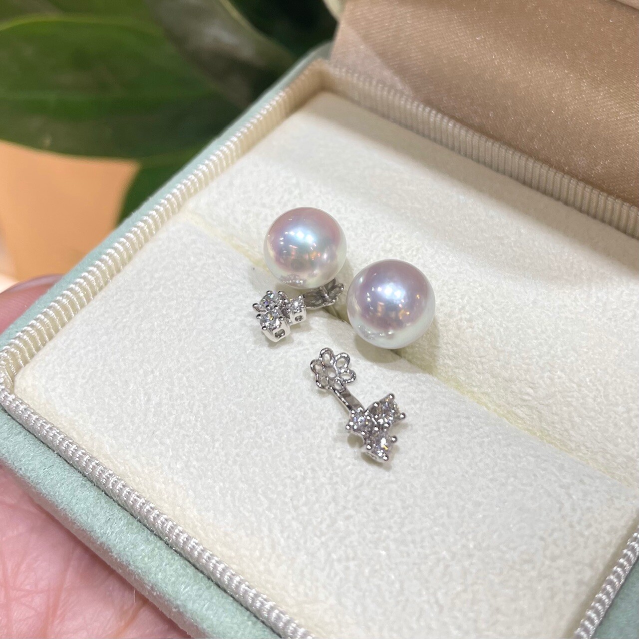 18K金3鑽石耳托 (適合8-11mm的圓形珍珠)