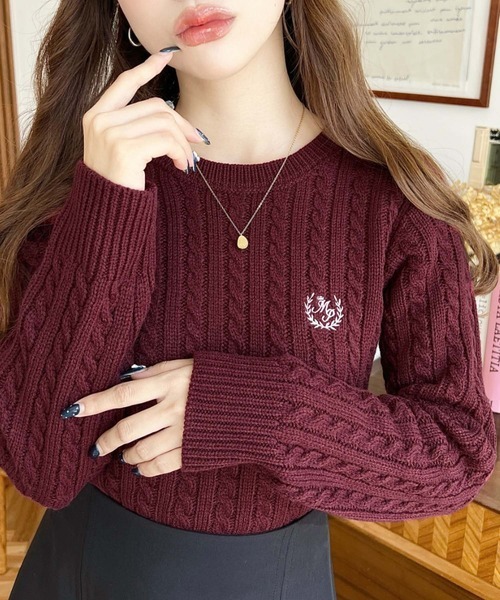 日本🇯🇵連線 Moment+ 學院風刺繡麻花針織套頭衫 打底 內搭 針織 針織衫 套頭衫 麻花 長袖 5色(任買兩件7-11免運)/預購