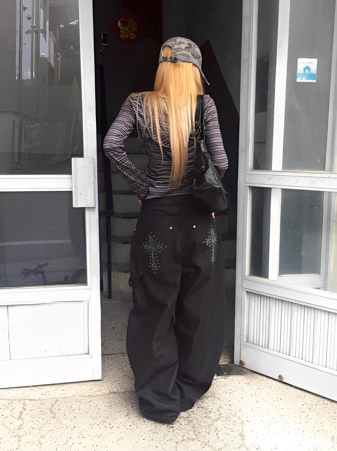 復古 鉚釘 十字架 豹紋 貼布 直筒 牛仔 寬褲